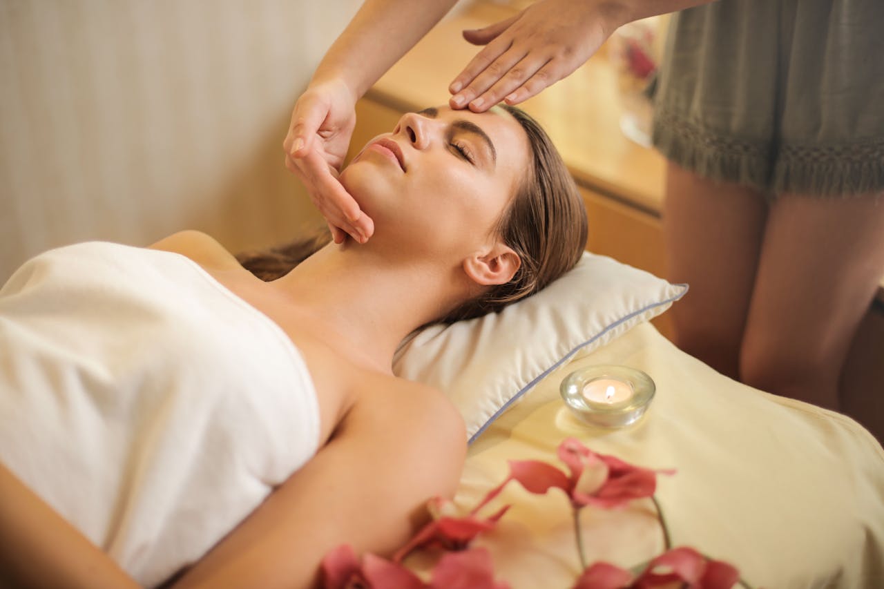 services-02 Experience tranquility with a relaxing aromatherapy facial at a luxurious spa.